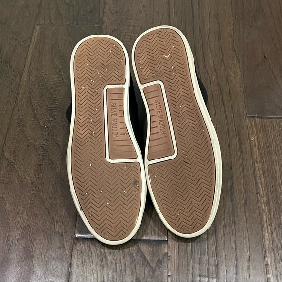 Steve Madden Shoes - Picture 5 of 8